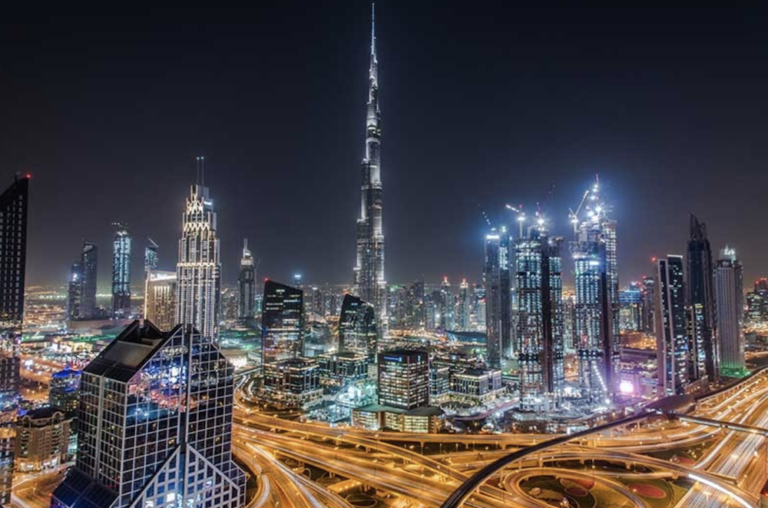 5 Must Things To See in Dubai