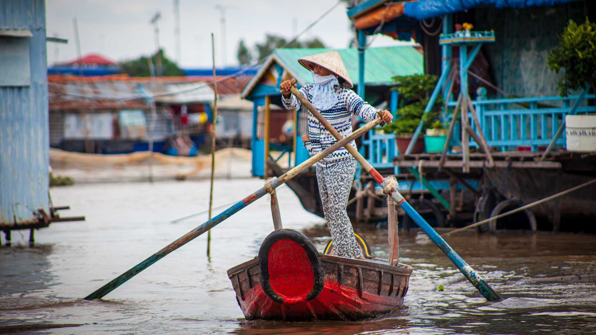 Heading to the market from the floating villages