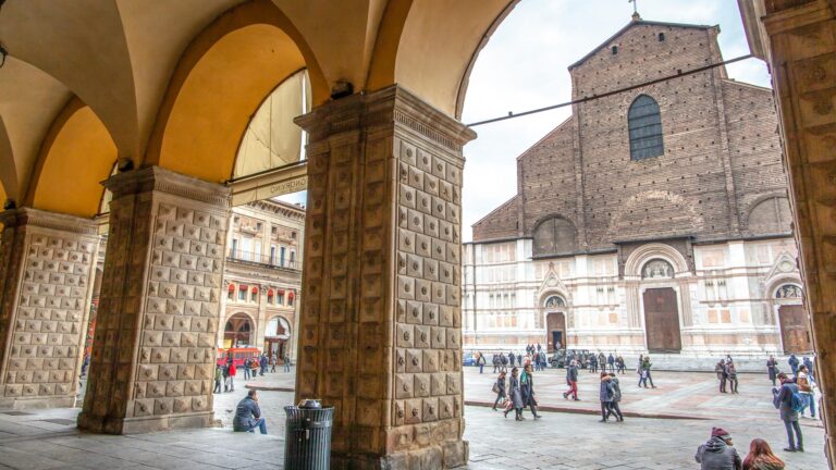Renaissance, Romance and Ragù: three days in beautiful Bologna