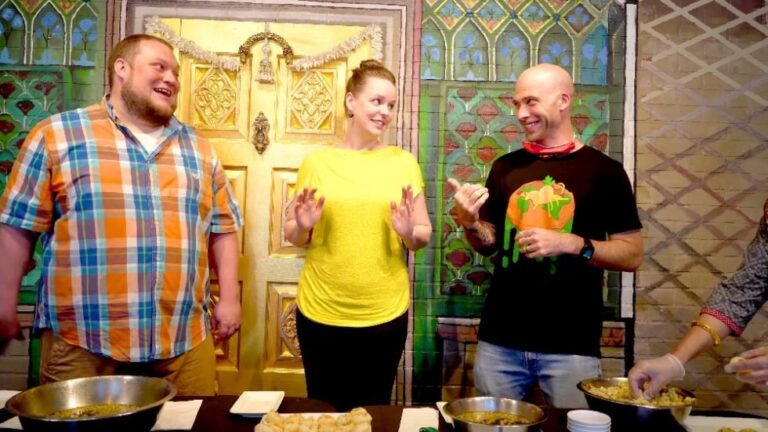 VIDEO: Unlimited Pani Puri Challenge!! Golgappa / Puchka / Fushka – Indian Street Food Challenge in Miami