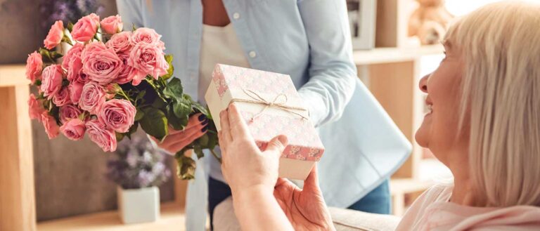 30 Unique & Awesome Mother’s Day Gifts for Mom (2021 Guide per Category)