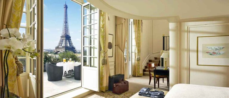 Best Hotels in Paris, France: From Cheap to Luxury Accommodations and Places to Stay
