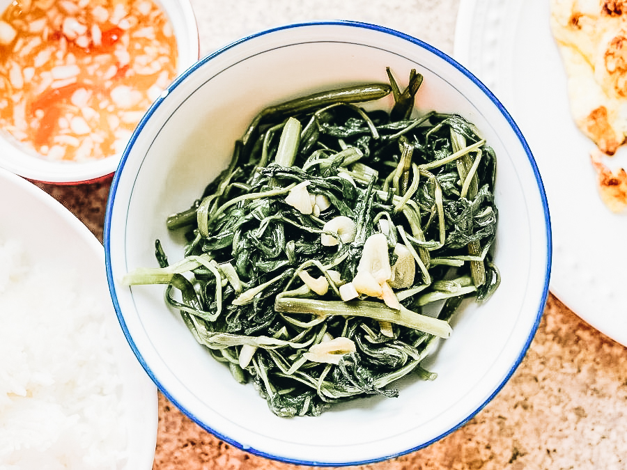 Rau Muong/Rau Muong Xao (Stir Fried Water Spinach)
