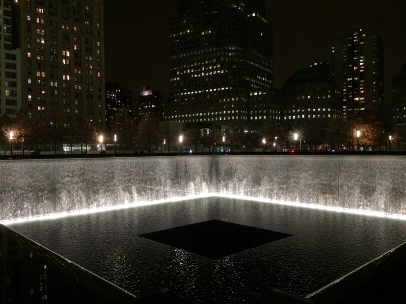 the black pools where the twin towers once stood in new york