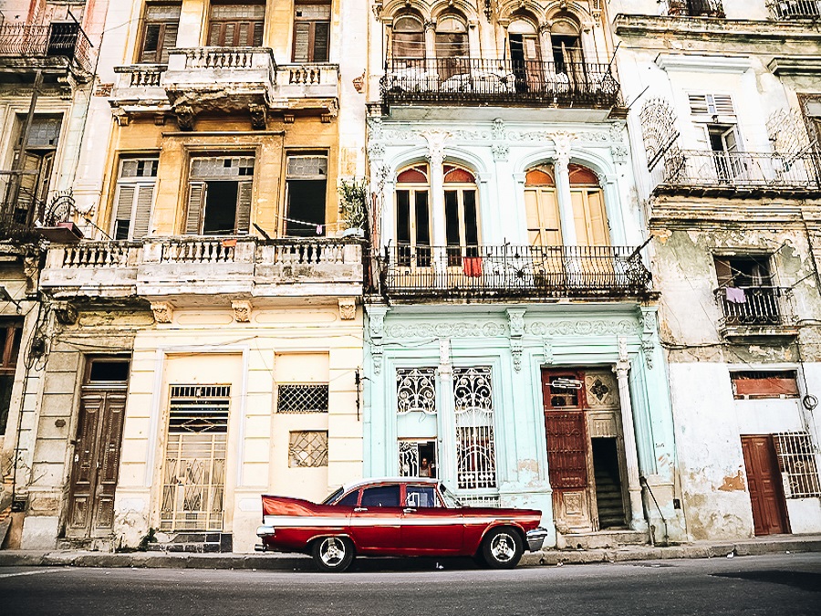 Vintage Car in Havana