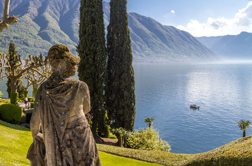 ITALY-ROAD-TRIP-Como-Lake-famouse-Villa-del-Balbianello-Italy