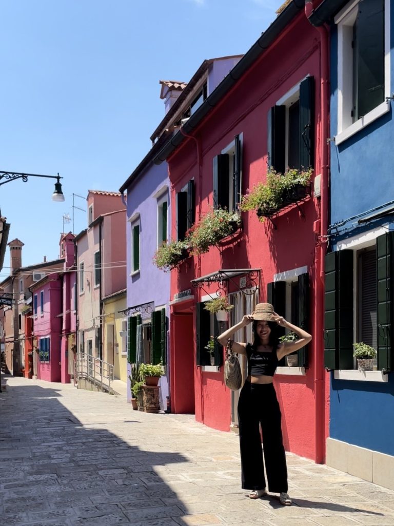 Burano & Murano Islands: Do You Really Need A Guided Tour?