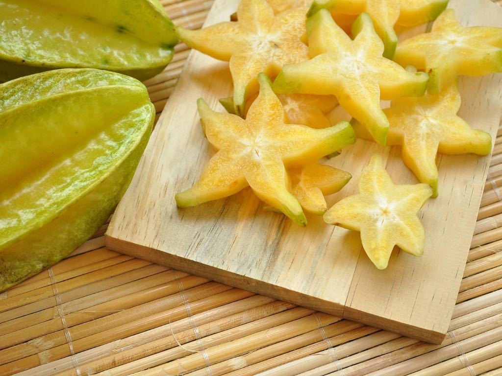 sliced and whole star fruit
