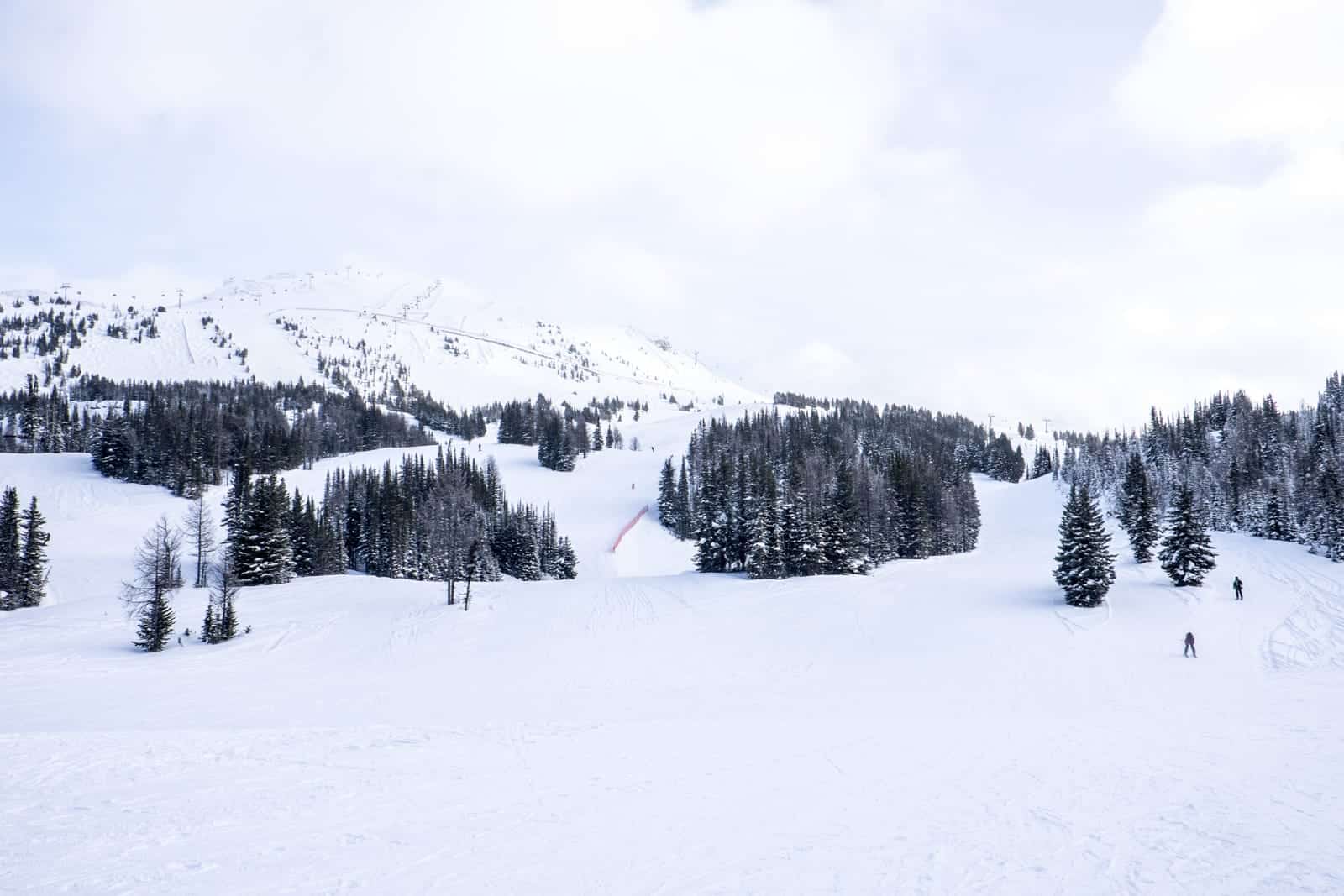 Quiet ski slopes in Banff in winter