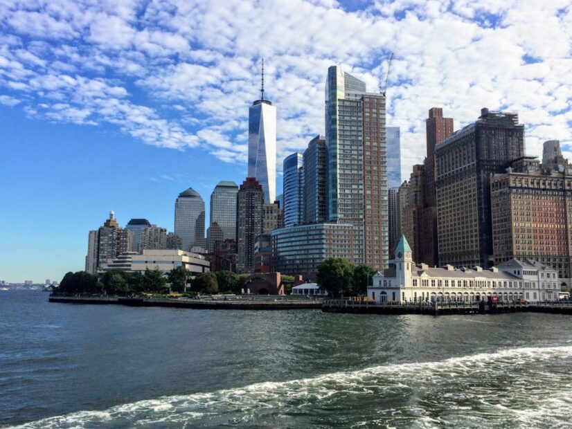 one world trade centre and lower manhattan seen from the river