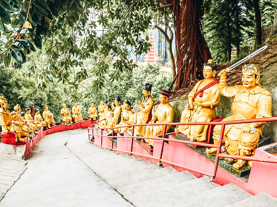 Walkway on Ten Thousand Buddhas Monastery