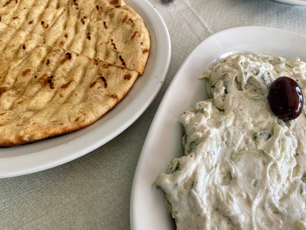 greek yoghurt dip tzaziki served with pita bread